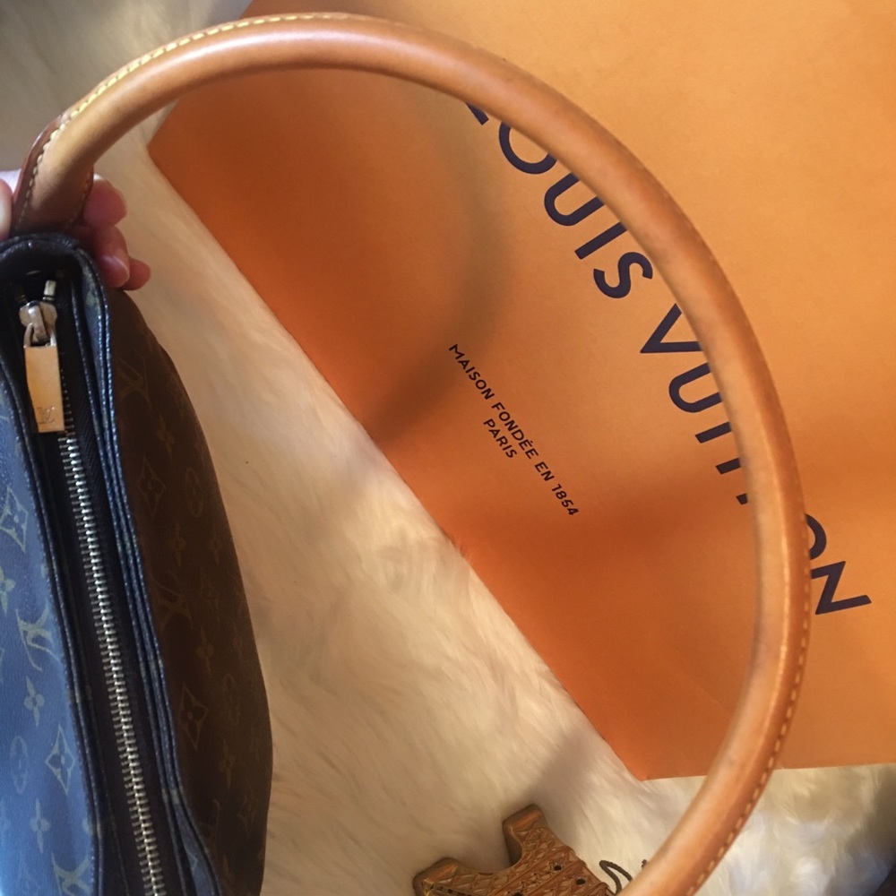 💥LOUIS VUITTON Monogram Looping MM💥 - Picture 8 of 8